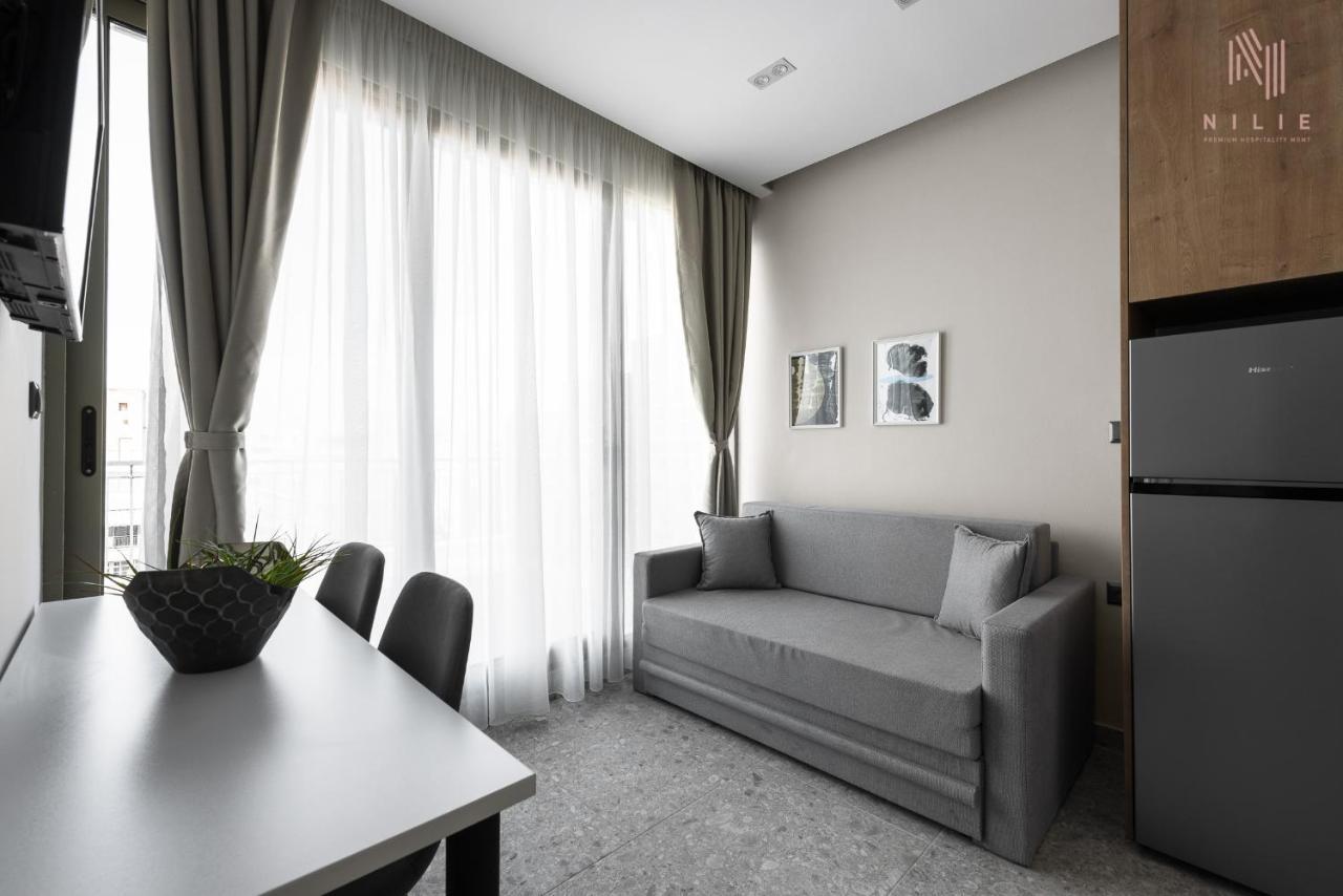 The Skysphere, Nilie Hospitality Mgmt Apartment Солун Екстериор снимка
