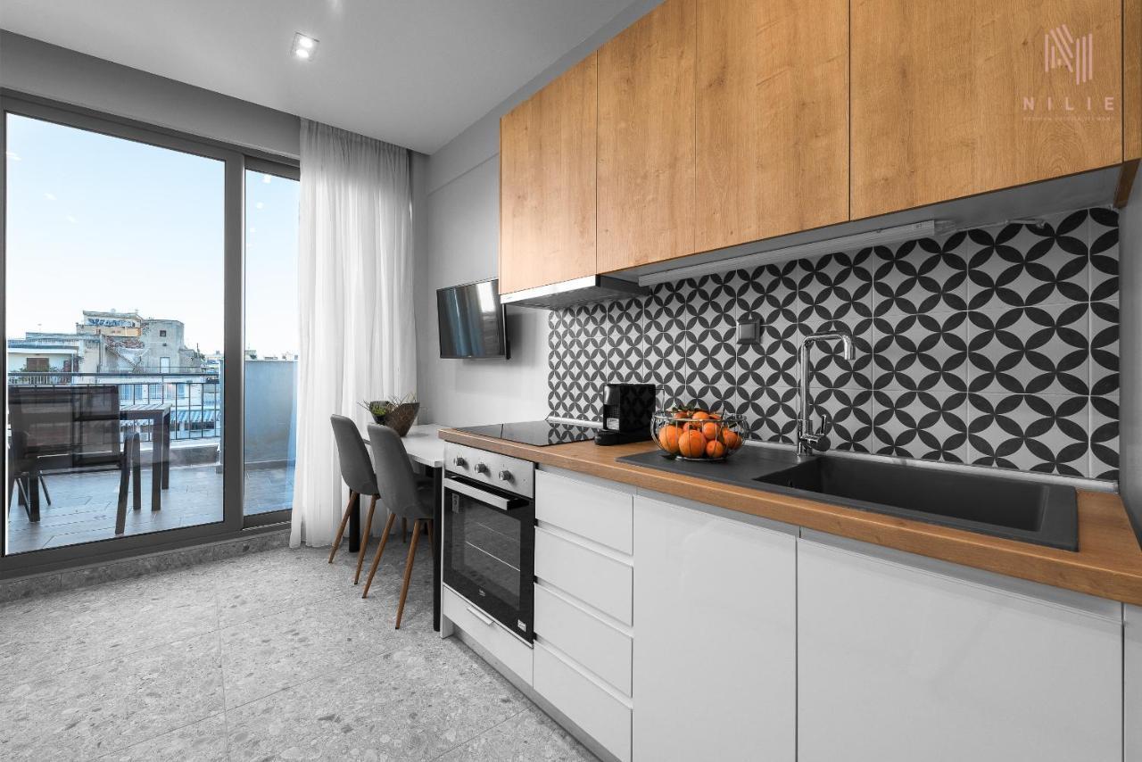 The Skysphere, Nilie Hospitality Mgmt Apartment Солун Екстериор снимка